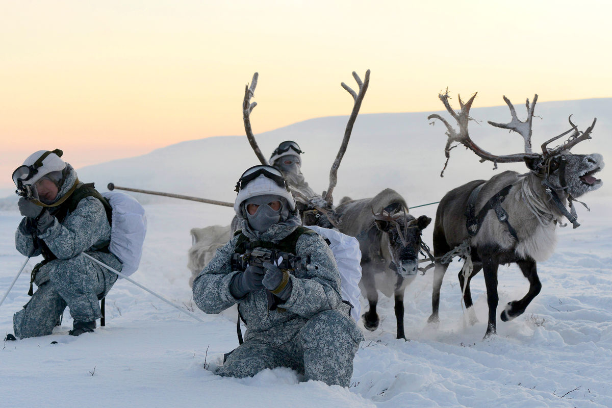 Северные военным