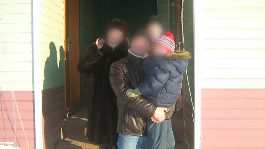 Отец женщины, задушившей троих детей в Екатеринбурге, просил семью обратиться к психиатру