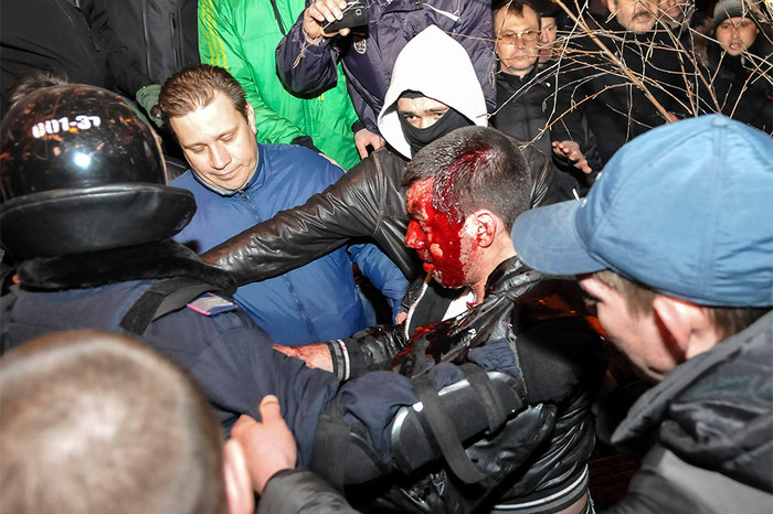 Во время беспорядков на&nbsp;митинге в&nbsp;Донецке 