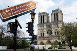 Вид на Собор Парижской Богоматери, 11 апреля 2020 года