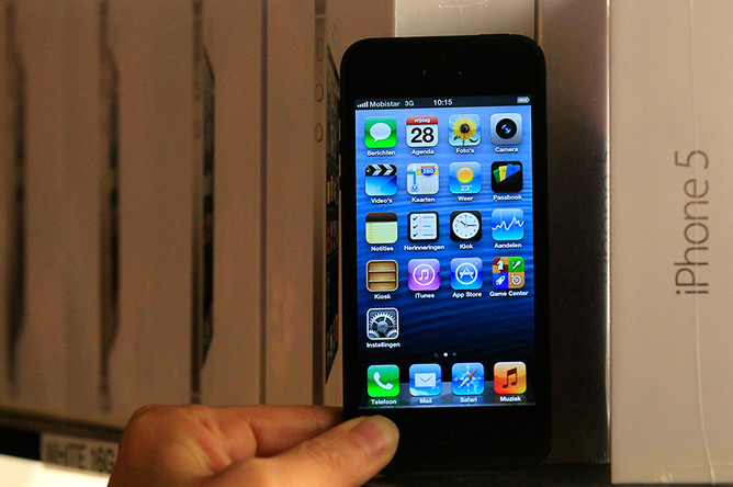 МТС не будет продавать iPhone 5, так как оператору не удалось договориться с американским производителем
