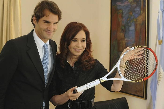 Вторая ракетка мира Роджер Федерер с&nbsp;президентом Аргентины Кристиной Фернандес де Киршнер