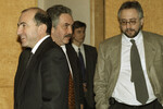 Заместитель секретаря Совета безопасности РФ Борис Березовский, Эдуард Сагалаев и председатель ВГТРК Николай Сванидзе, 1997 год