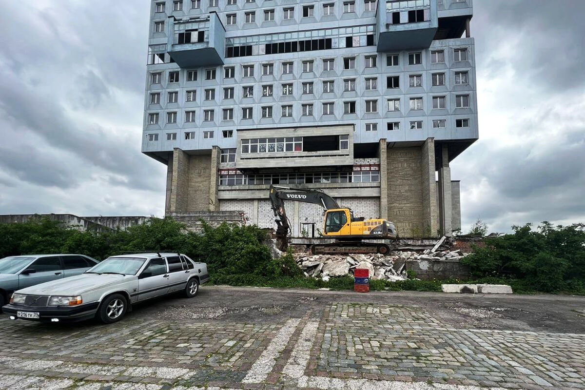 В Корпорации развития Калининградской области заверили, что на месте Дома  Советов не будет ЖК или торгового центра - Газета.Ru | Новости