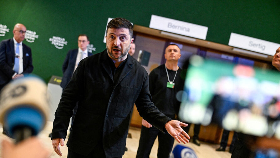 В США заявили о панике Зеленского на фоне переговоров в ОАЭ