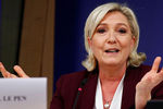 Марин Ле Пен, лидер французской политической партии «Народный фронт», кандидат в президенты Франции на выборах 2017 года