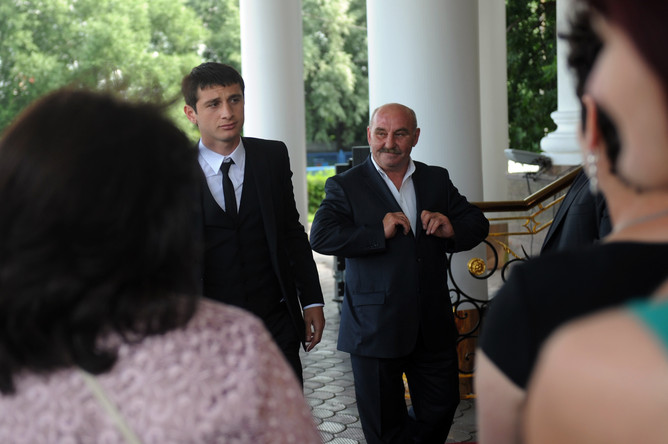 Алан Дзагоев перед началом свадебной церемонии