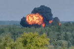 Взрыв на месте катастрофы военно-транспортного самолета Ил-112В, упавшего в районе аэродрома «Кубинка», 17 августа 2021 года