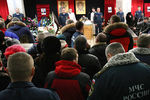 Церемония прощания с горноспасателями, погибшими в ходе спасательно-поисковых работ на шахте «Северная», во дворце спорта «Олимп» в Воркуте