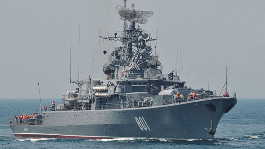 900 морпехов на борту: что известно о новых десантных кораблях РФ