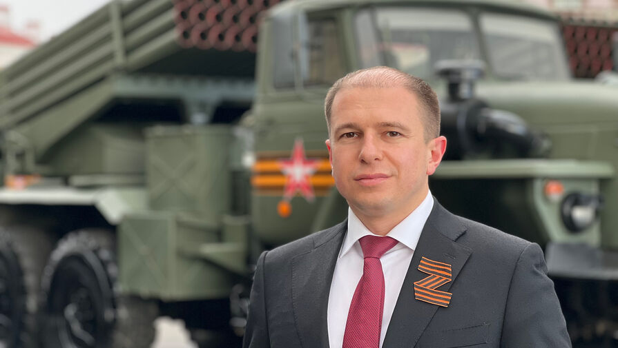Депутат Романов предложил перевезти демонтированный в Нарве танк Т-34 в Колпино