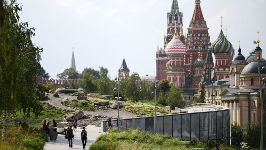 Синоптик спрогнозировал жаркие выходные в Москве