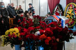 Прощание с военнослужащим Константином Глушковым в траурном зале Дорожной больницы в Челябинске
