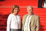 Леонид Якубович с женой Мариной перед церемонией открытия 35-го ММКФ, 2013 год
