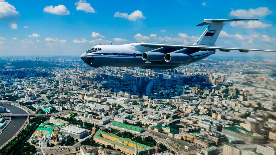 Небезоблачный юбилей: Ил-76 полвека в воздухе