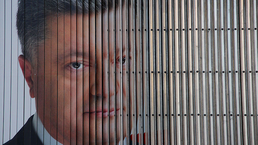 Предвыборный плакат кандидата в президенты Украины Петра Порошенко в Днепропетровске, 2014 год