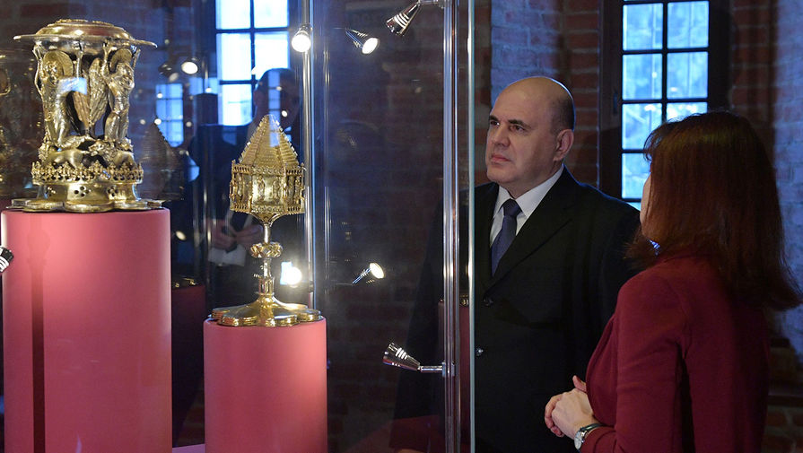 Председатель правительства России Михаил Мишустин во время посещения Новгородского кремля, февраль 2020 года