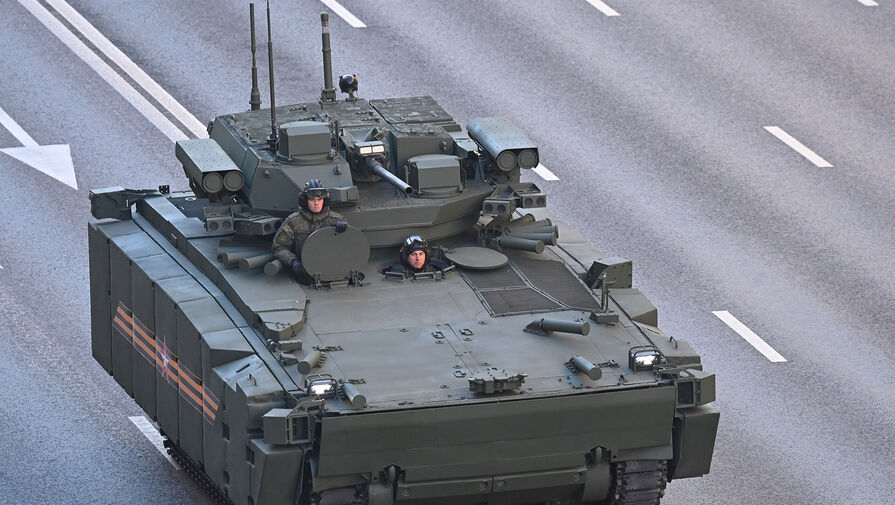 БМП-3 уничтожает легкую бронетехнику ВСУ с одного выстрела