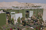 Американские солдаты в полевом госпитале в Саудовской Аравии, январь 1991 года