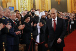 Владимир Путин в Андреевском зале Большого Кремлевского дворца, где проходит церемония инаугурации, 7 мая 2012 года