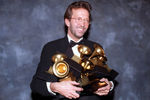 В 1993 году Клэптону присуждены премии «Грэмми» во всех самых престижных номинациях: «альбом года» (MTV Unplugged), «песня года» («Tears in Heaven») и «запись года» («Tears in Heaven»)