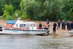 Спасательные работы на месте, где затонул прогулочный теплоход «Булгария»
