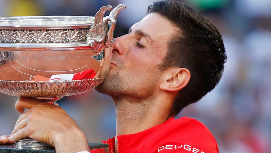 Сербский теннисист Новак Джокович выиграл Открытый чемпионат Франции