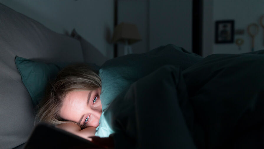 Ученые выяснили, за сколько часов до сна нужно прекратить использование соцсетей