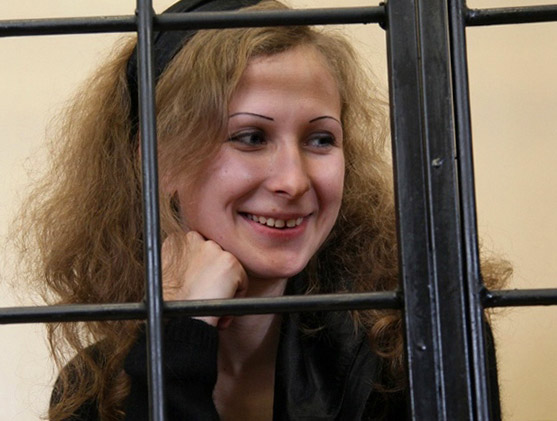 Автозаводский суд Нижнего Новгорода отложил до 18 октября рассмотрение ходатайства Алехиной о замене оставшегося тюремного срока более мягким наказанием