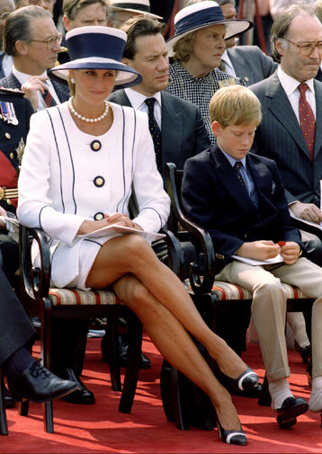 Принцесса Уэльская Диана и принц Гарри в&nbsp;Лондоне, 1995 год