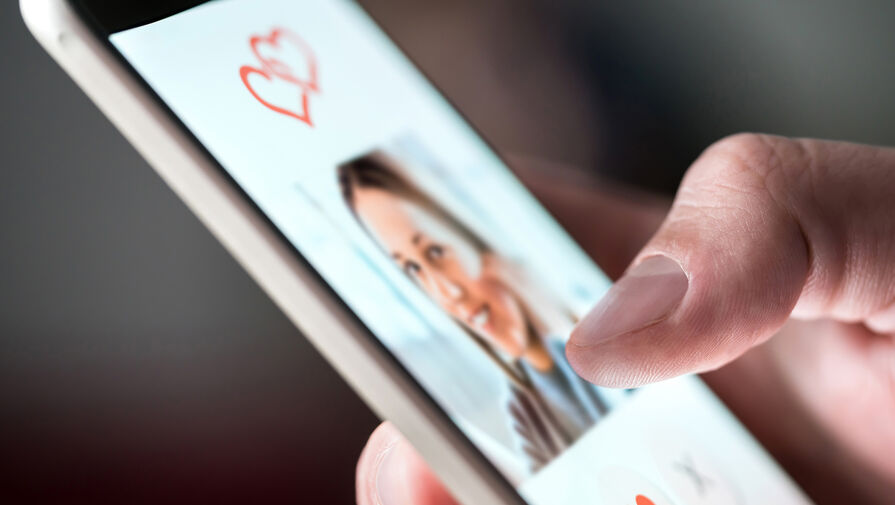 Ученые выяснили, каких партнеров ищут люди в приложениях для знакомств