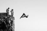 Прыжок в воду на снимке хорватского фотографа. Категория «Движение»