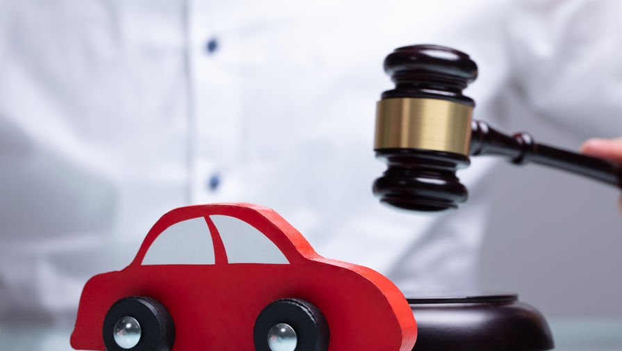 Суд взыскал с автовладельца 2,8 млн рублей за нерастаможенную 19-летнюю Toyota