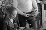 Актриса Инна Чурикова и режиссер Глеб Панфилов на киностудии «Ленфильм», 1977 год