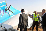 Премьер-министр Египта Исмаил Шариф на месте крушения самолета А-321 авиакомпании «Когалымавиа» в центральной части Синайского полуострова
