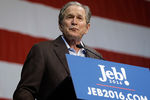 Джордж Буш принял личное участие в предвыборной гонке и поддержал своего брата — кандидата-республиканца Джеба Буша 