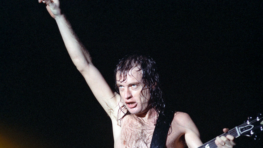 AC/DC впервые выступит после семилетнего перерыва с новым барабанщиком