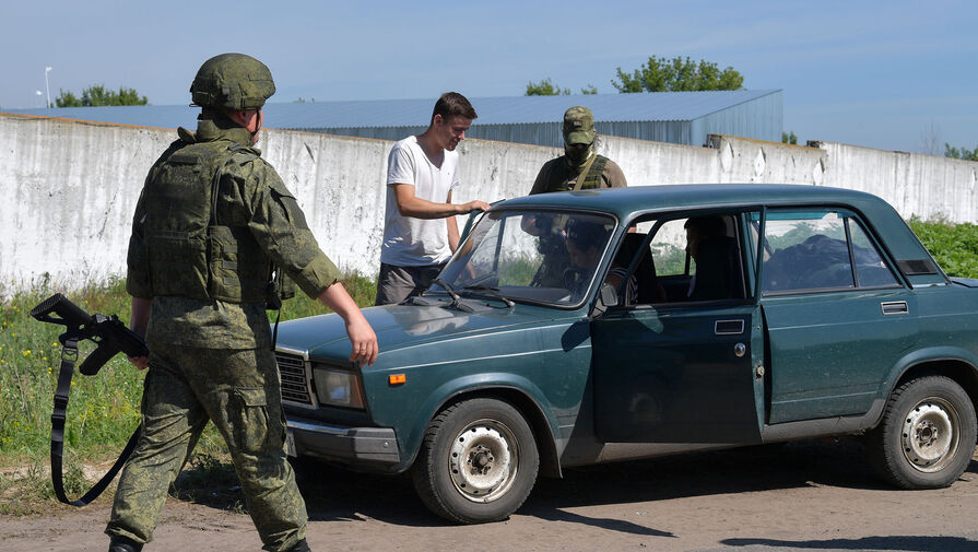 Жителей Харьковской области после обстрелов ВСУ эвакуируют в ЛНР и Россию