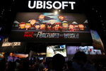 Стенд компании Ubisoft на выставке Electronic Entertainment Expo в Лос-Анджелесе