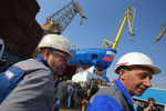 На церемонии спуска на воду двухреакторного атомного ледокола «Арктика» проекта 22220 на Балтийском заводе в Санкт-Петербурге