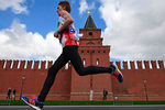 Участник на дистанции Московского марафона – 2016