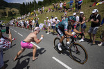 Четырнадцатый этап велогонки «Тур де Франс», Франция, 15 июля 2023 года