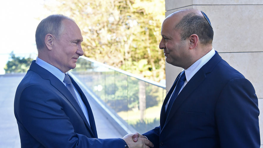 Песков назвал конструктивными и доверительными переговоры Путина и Беннета